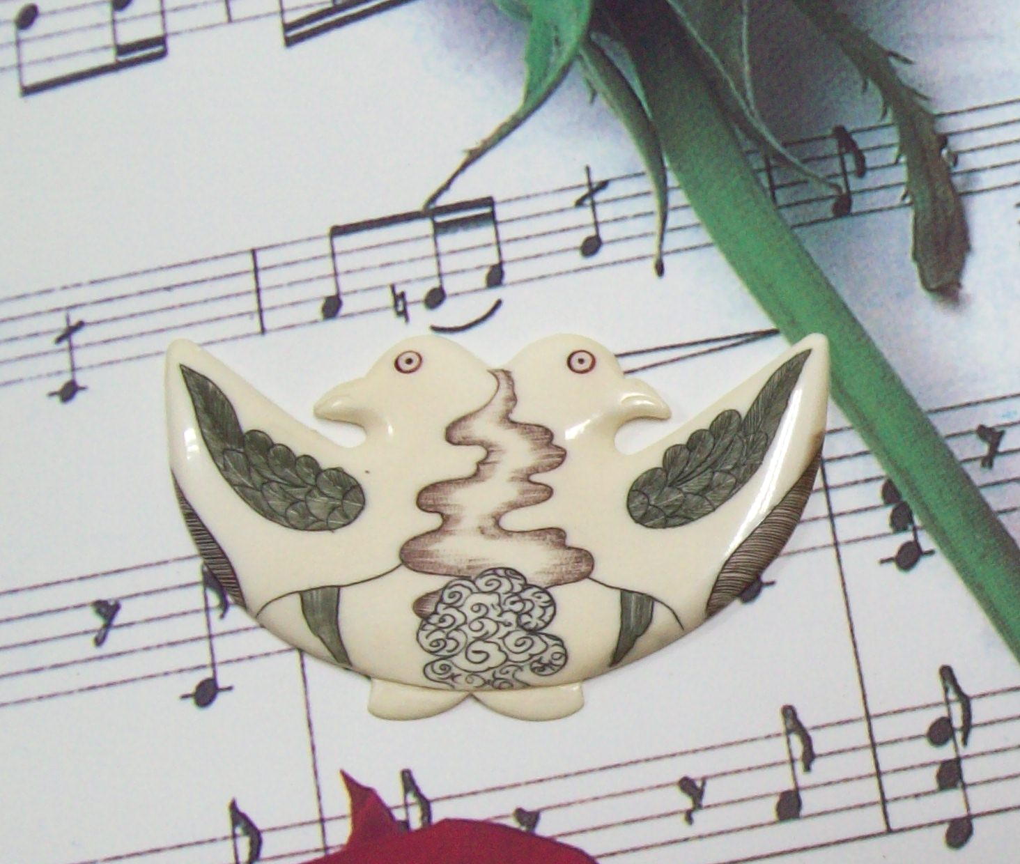 Vintage Ivory Two Birds Pendant front view
