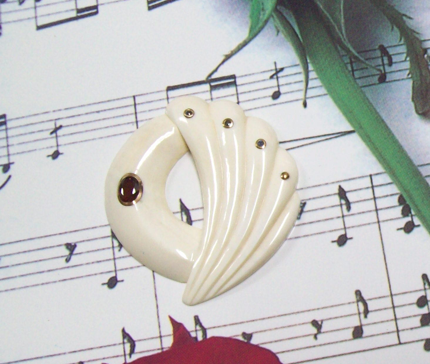 Pre-Ban Genuine Ivory Pendant with 14K Gold and Amethyst