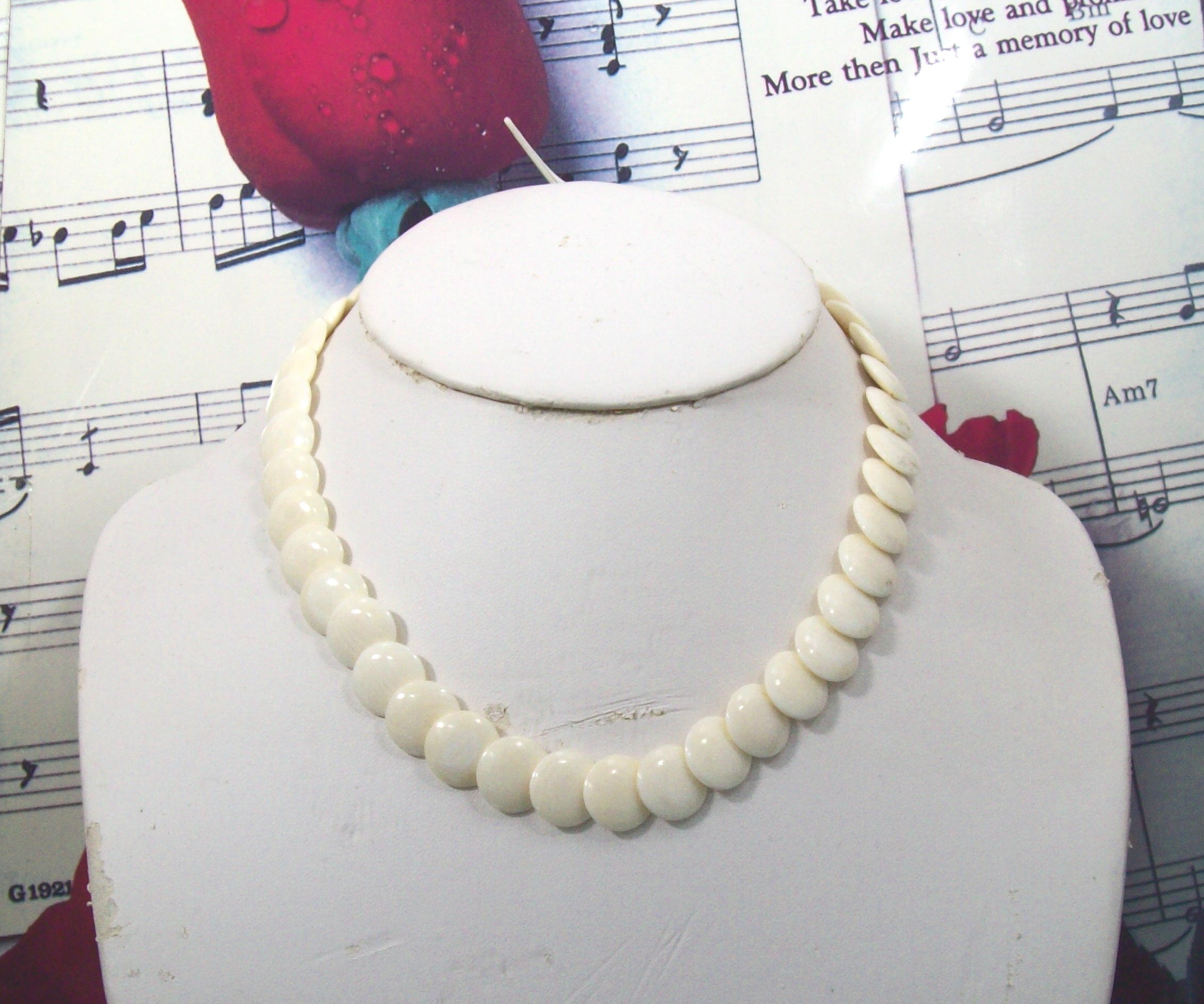 Pre-Ban Genuine Ivory Disc Beaded Necklace 15 Inch Vintage IV280