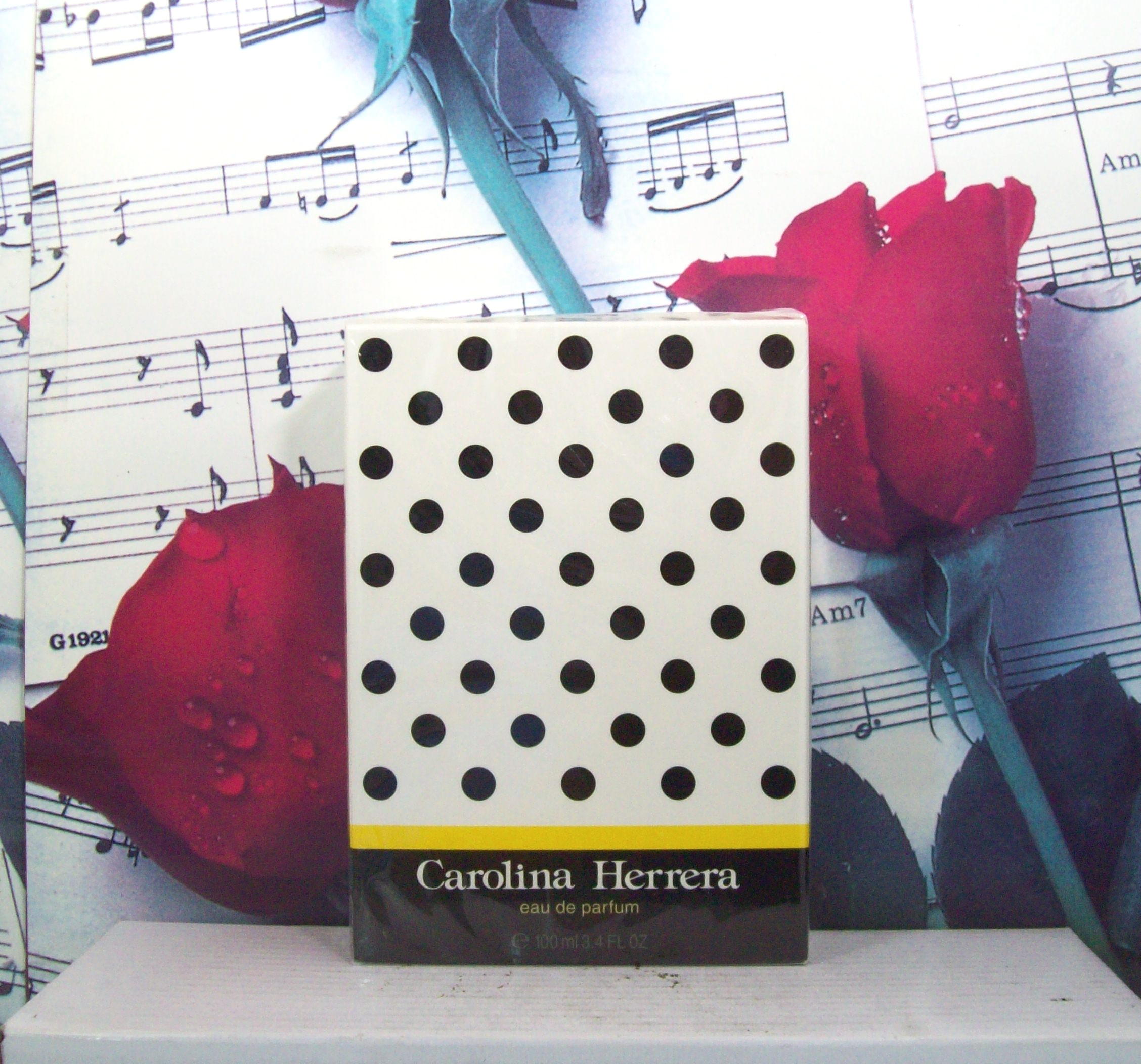 Carolina Herrera For Women 3.4 OZ EDP Splash bottle front view