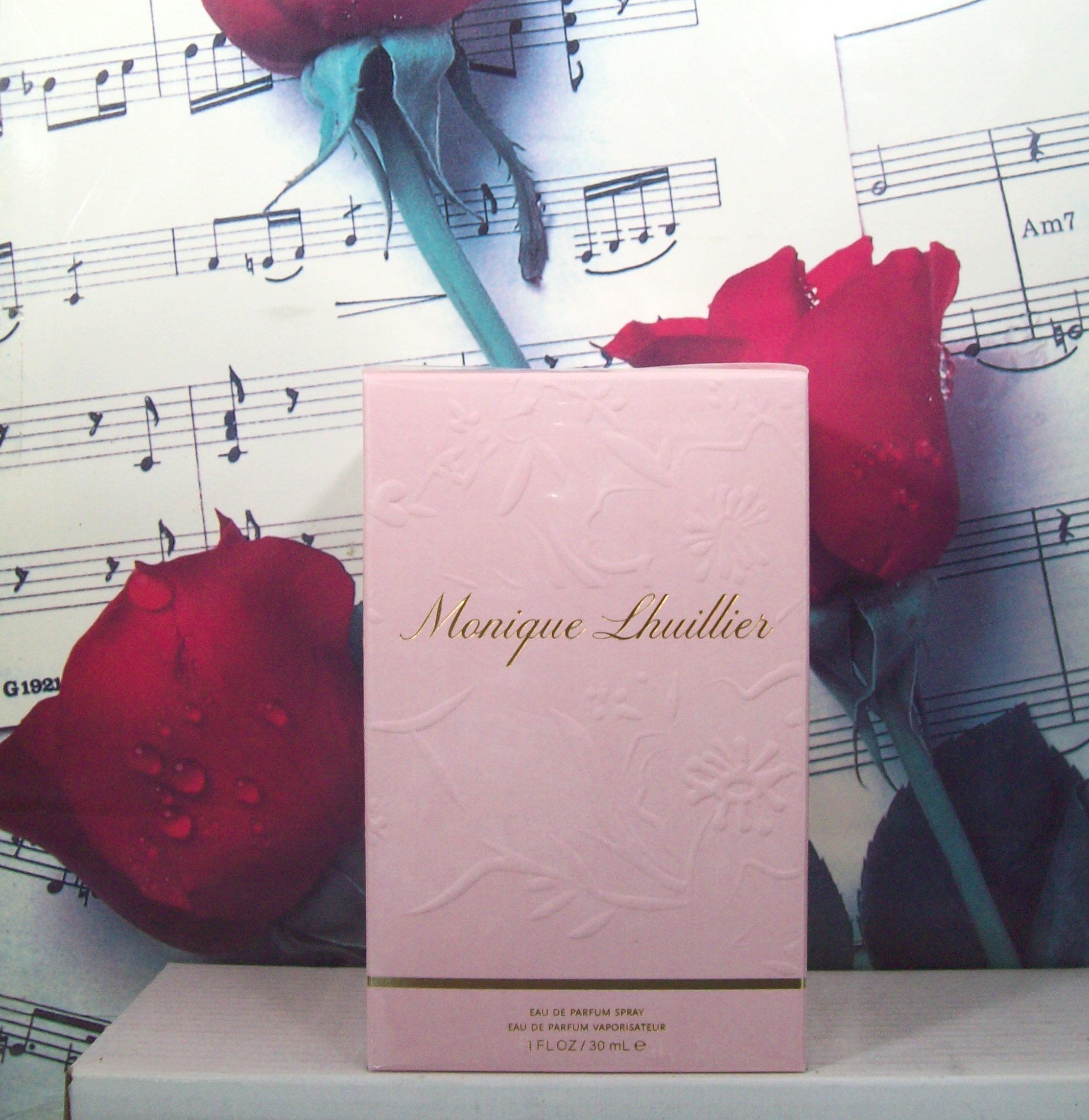 Monique Lhuillier 1.0 OZ EDP Spray perfume bottle front view