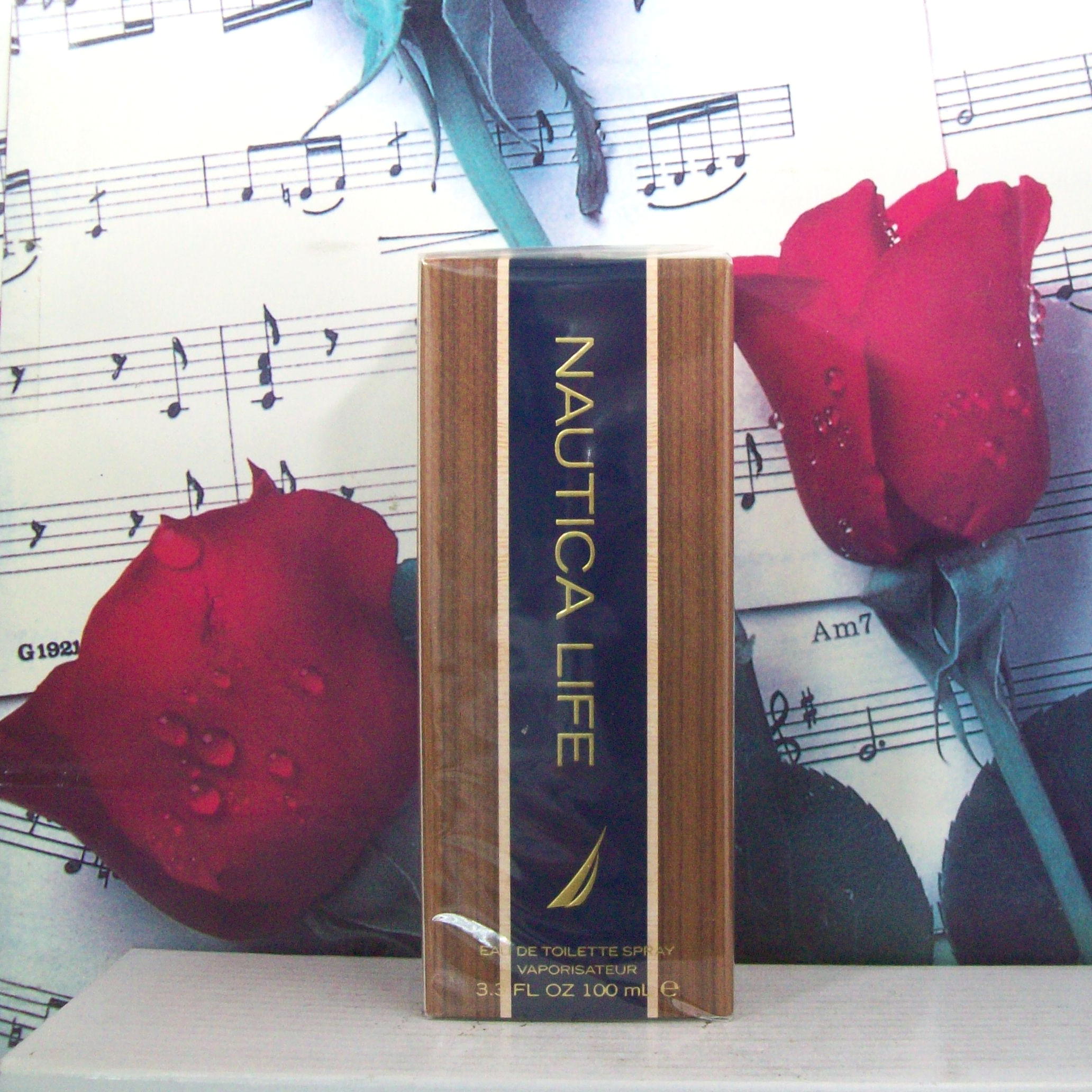 Nautica Life 3.3 OZ. EDT Spray bottle front view