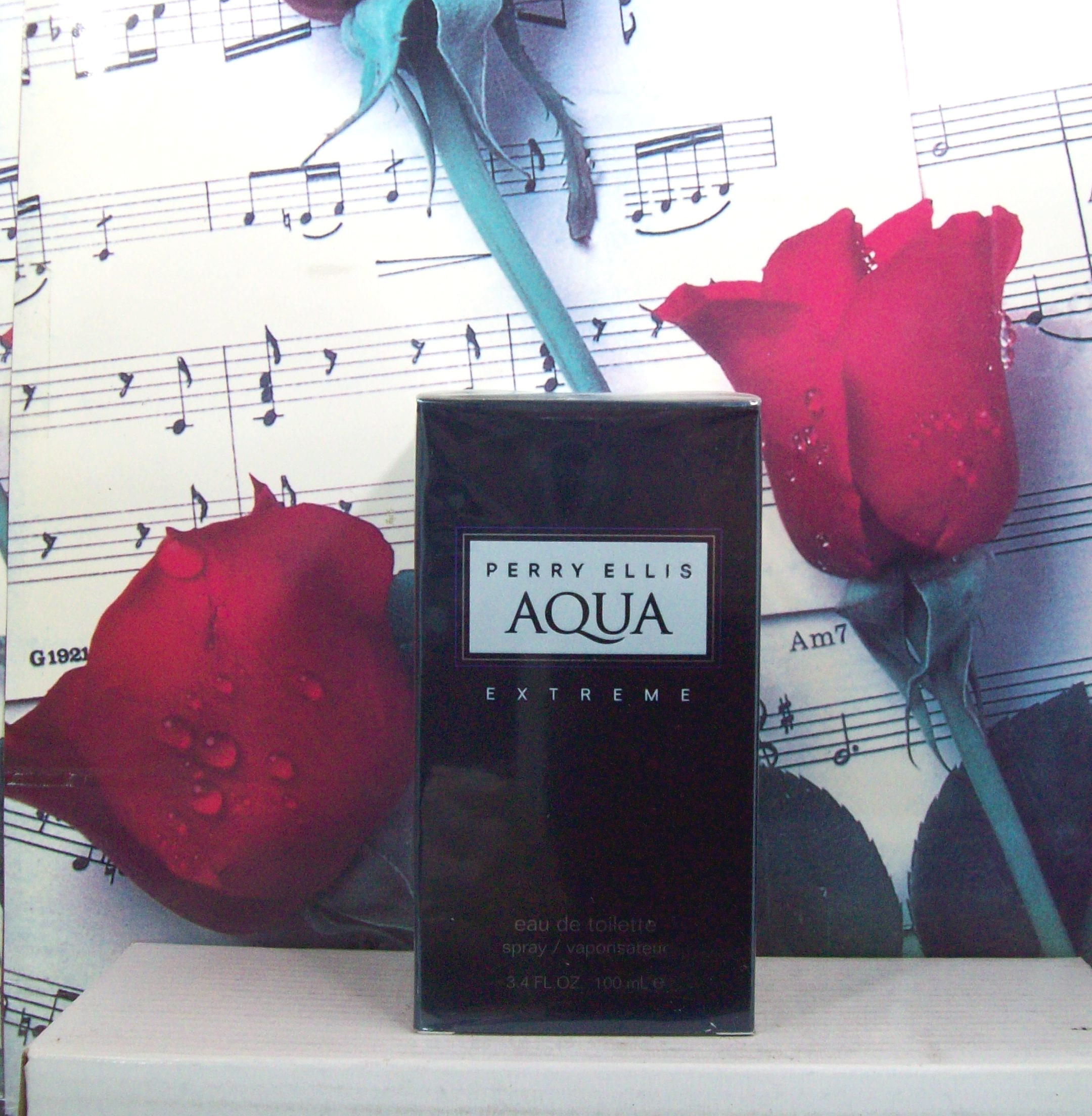 Perry Ellis Aqua Extreme 3.4 OZ EDT Spray bottle front view