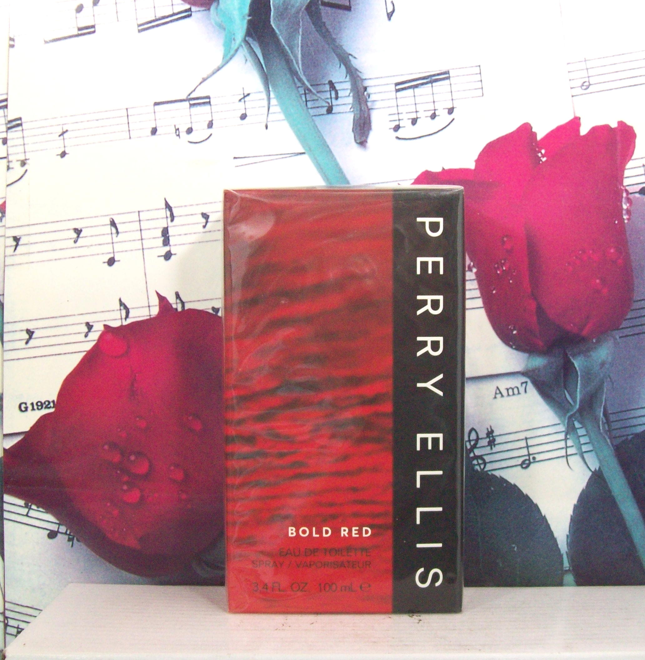 Perry Ellis Bold Red EDT Spray 3.4 OZ bottle front view