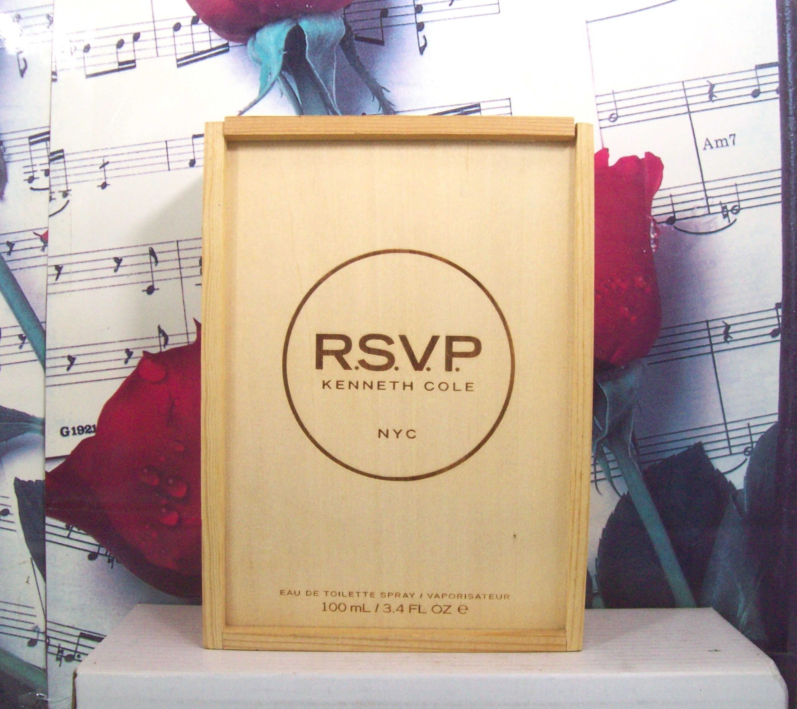 Kenneth Cole R.S.V.P. EDT Spray bottle front view