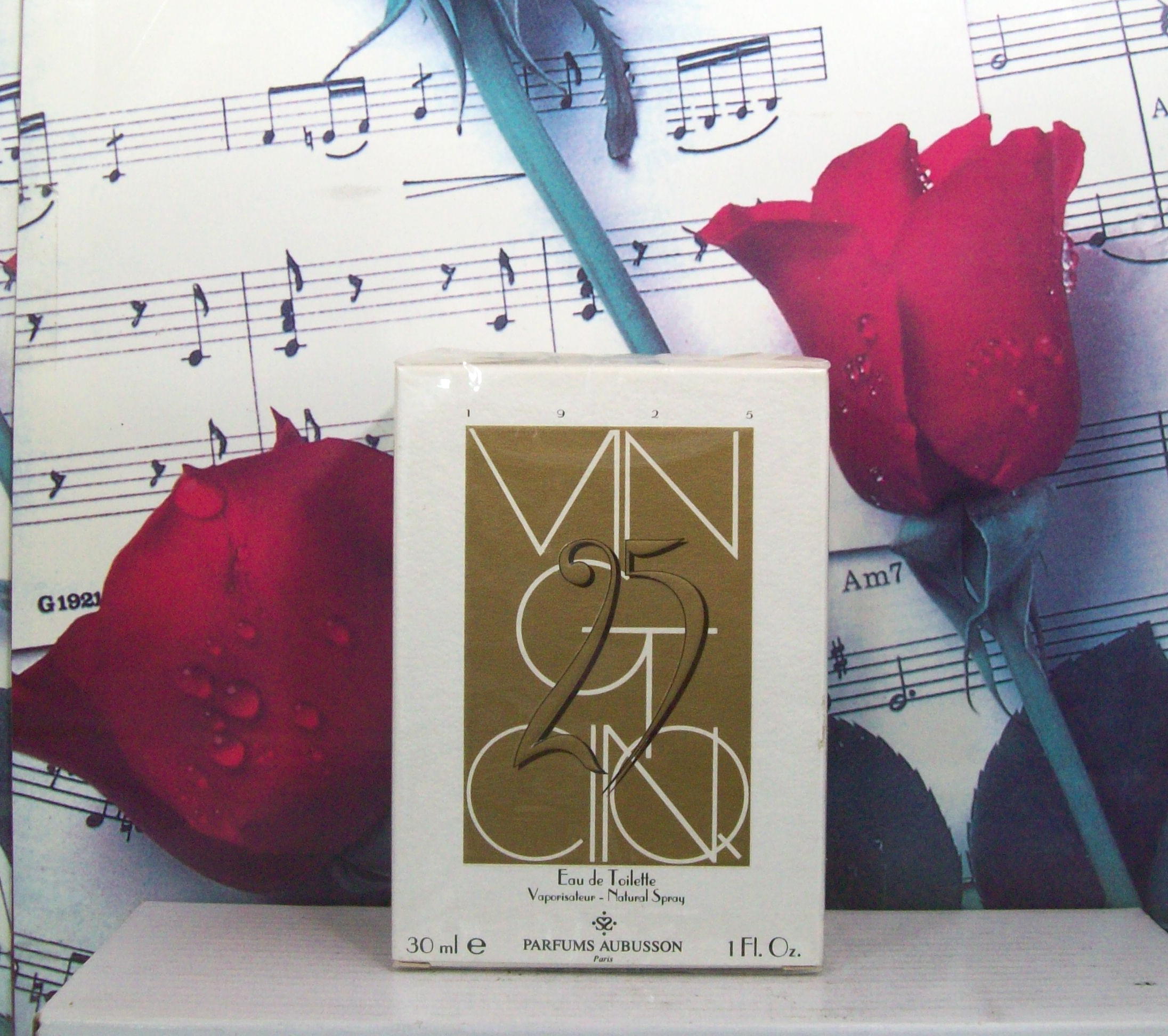 Aubusson Vingt Cinq 25 EDT Spray bottle front view