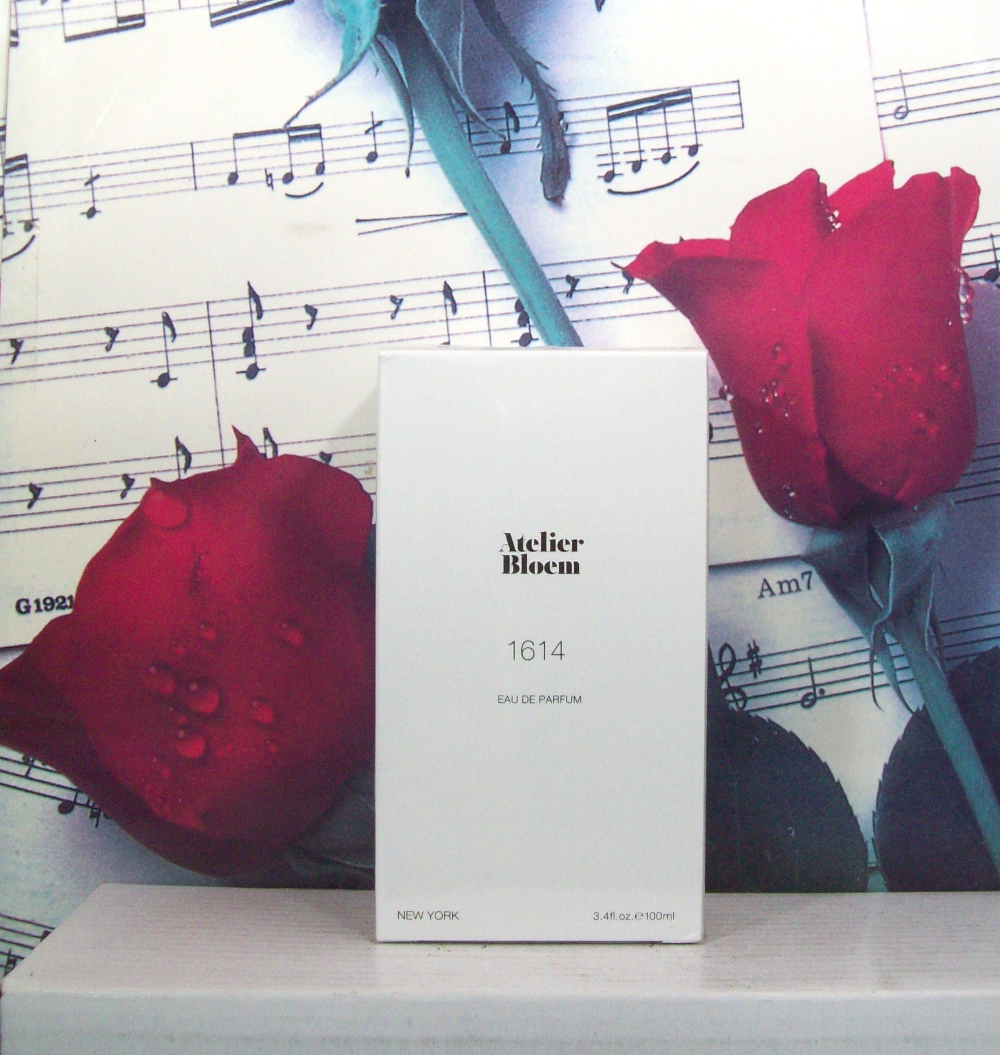 1614 3.4 oz EDP spray bottle front view