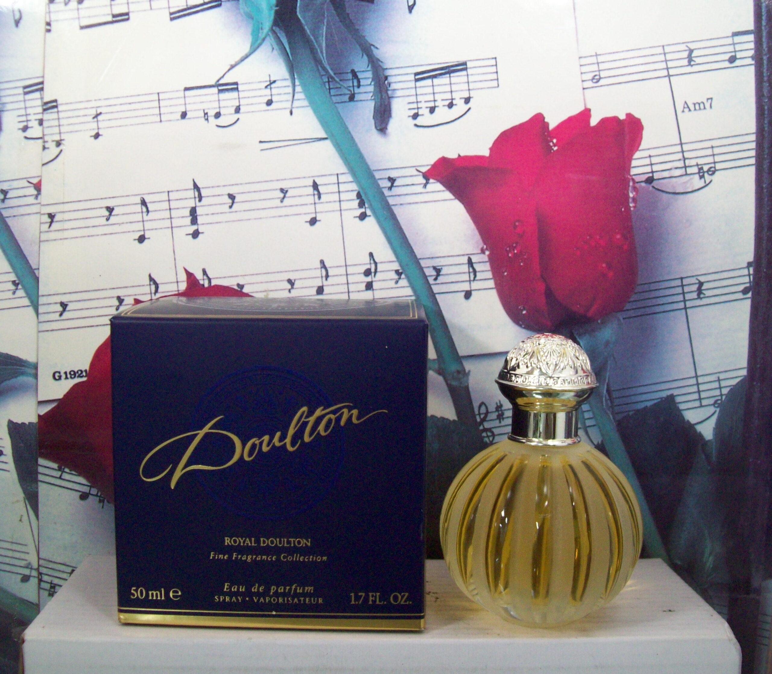 Doulton 1.7 OZ EDP Spray perfume bottle