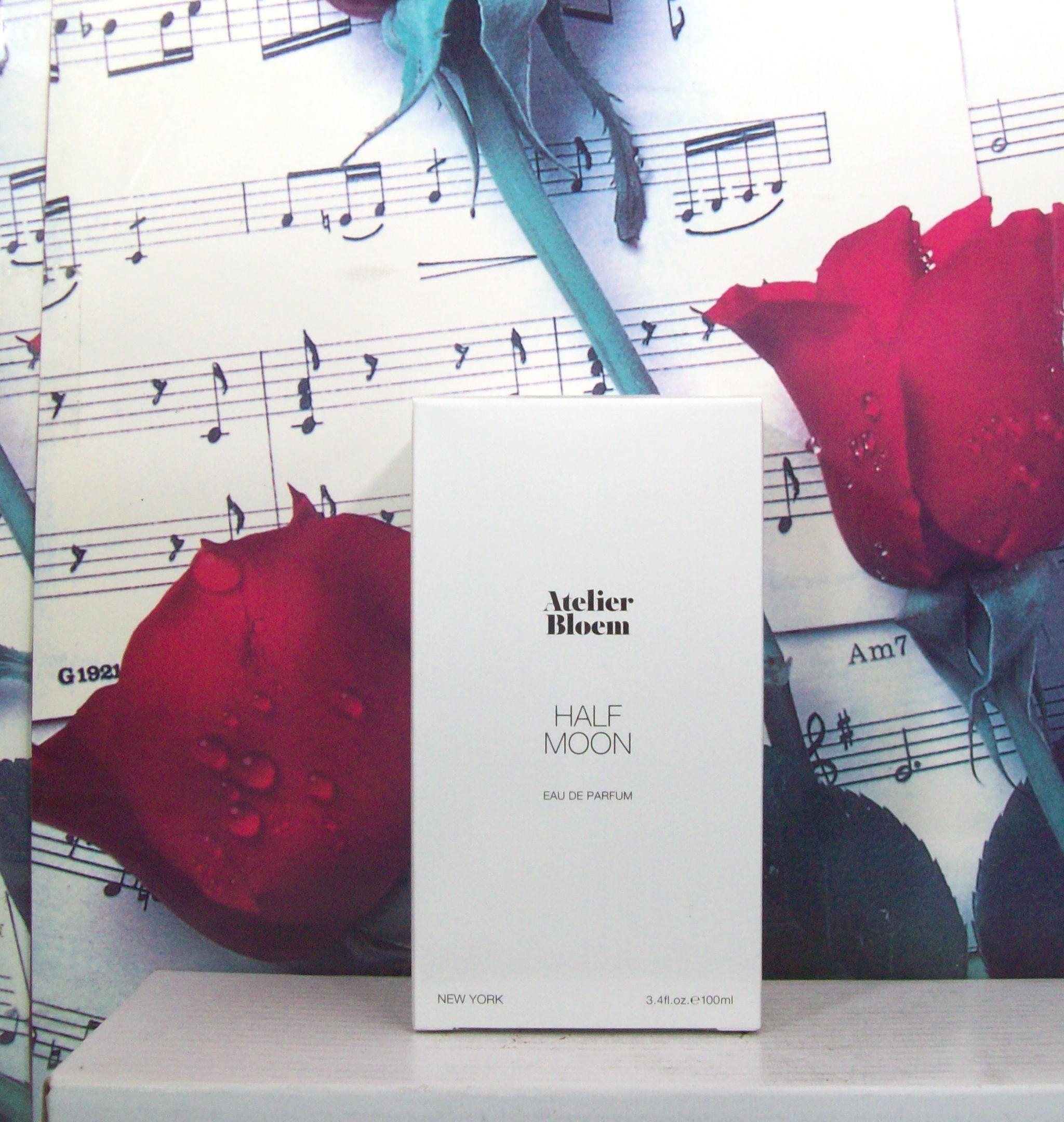 half moon edp spray bottle front view