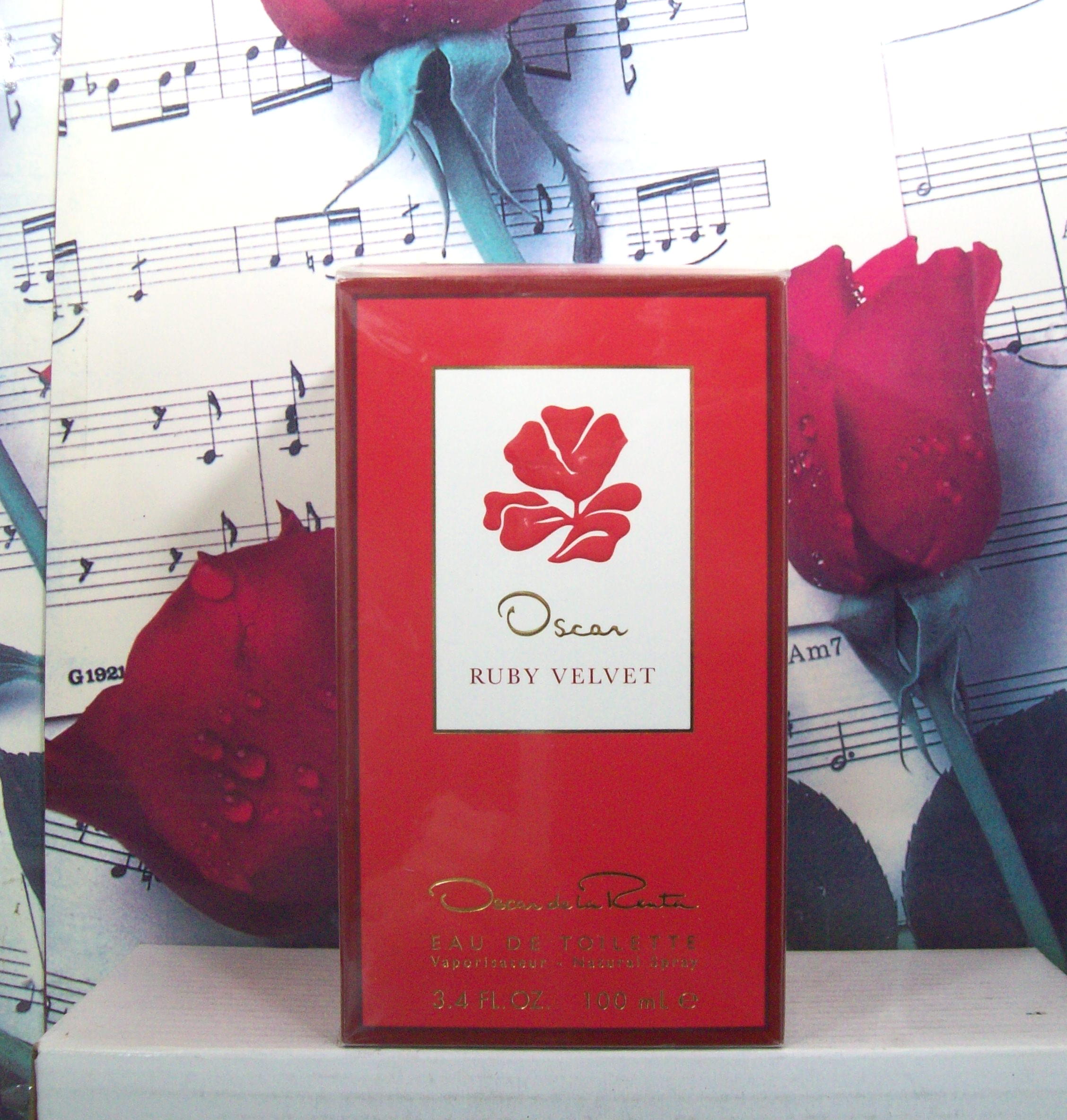 Oscar Ruby Velvet EDT Spray 3.4 FL OZ bottle front view