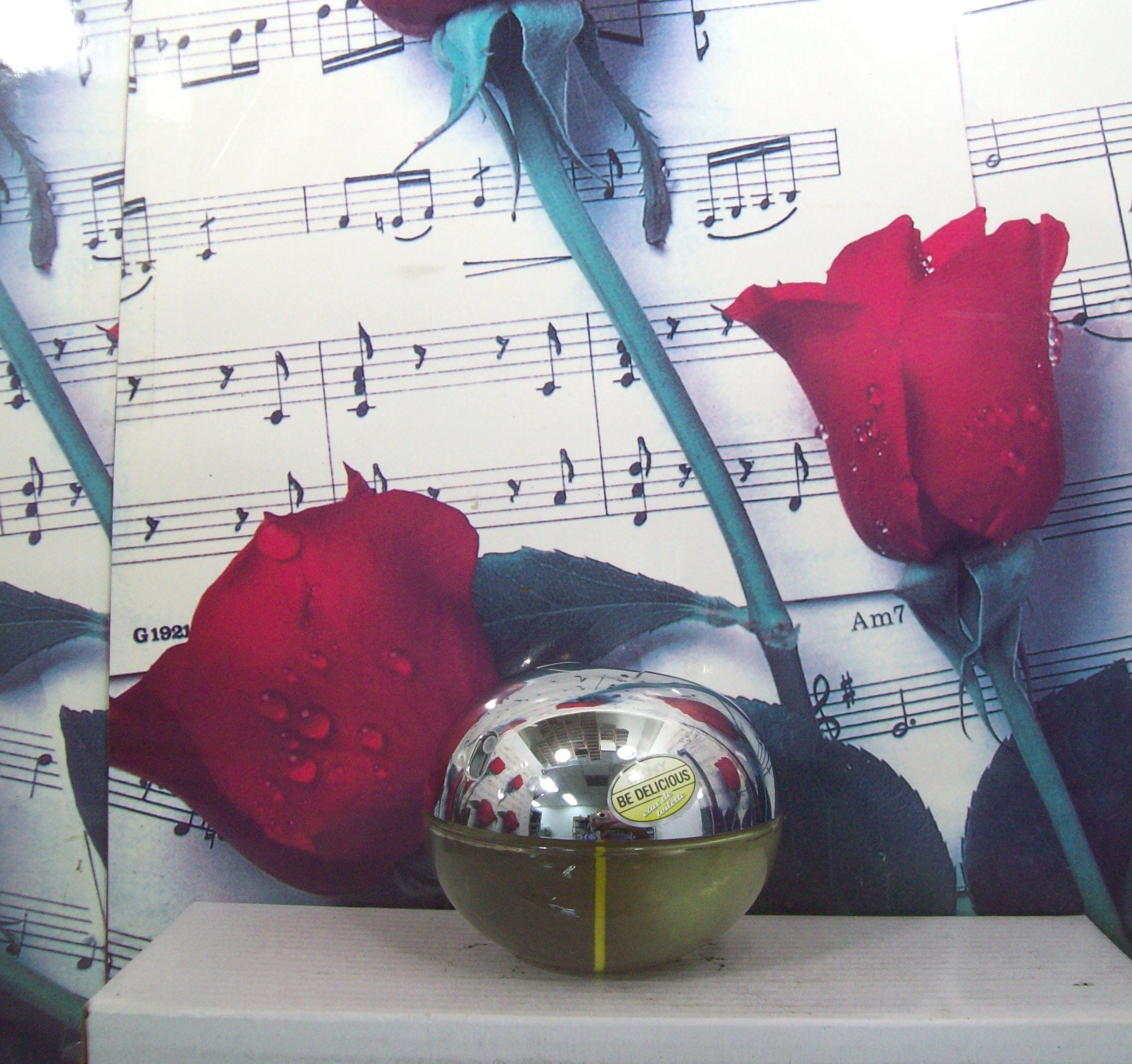 DKNY Be Delicious 1.7 OZ EDT Spray front view