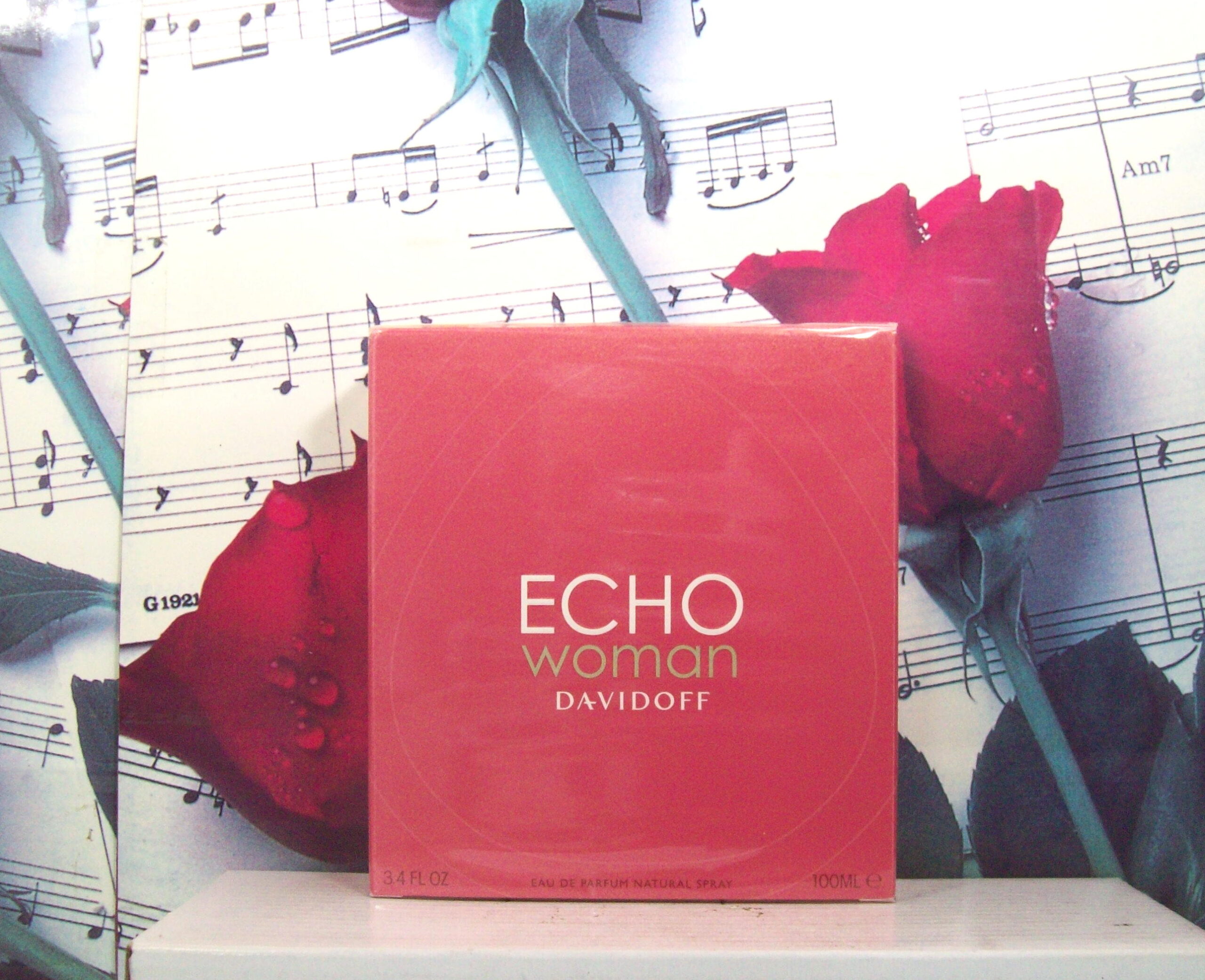 Echo Woman EDP Spray 3.4 oz by Davidoff bottle