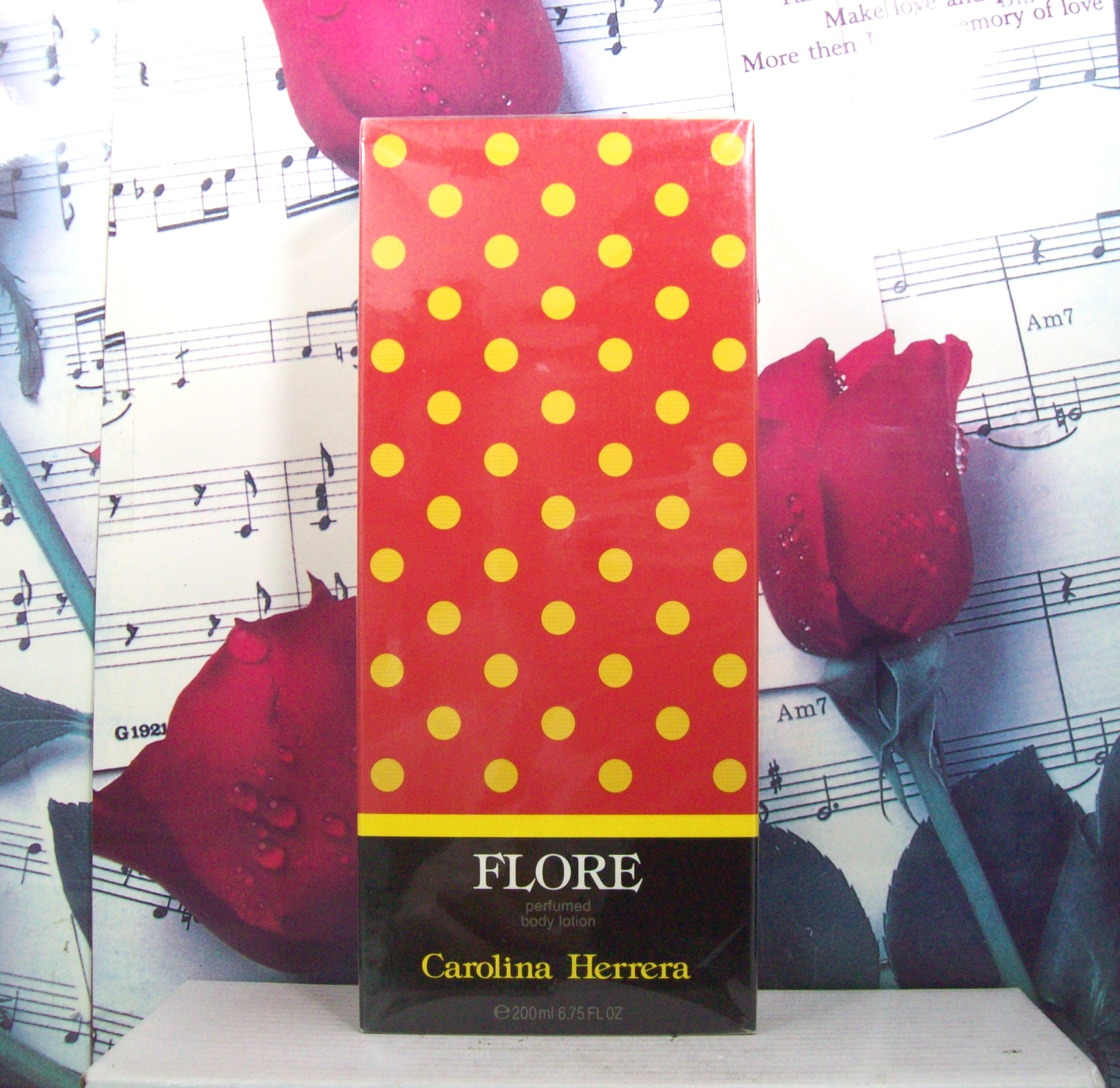 Carolina Herrera Flore 6.75 OZ Shower Body Lotion bottle front view