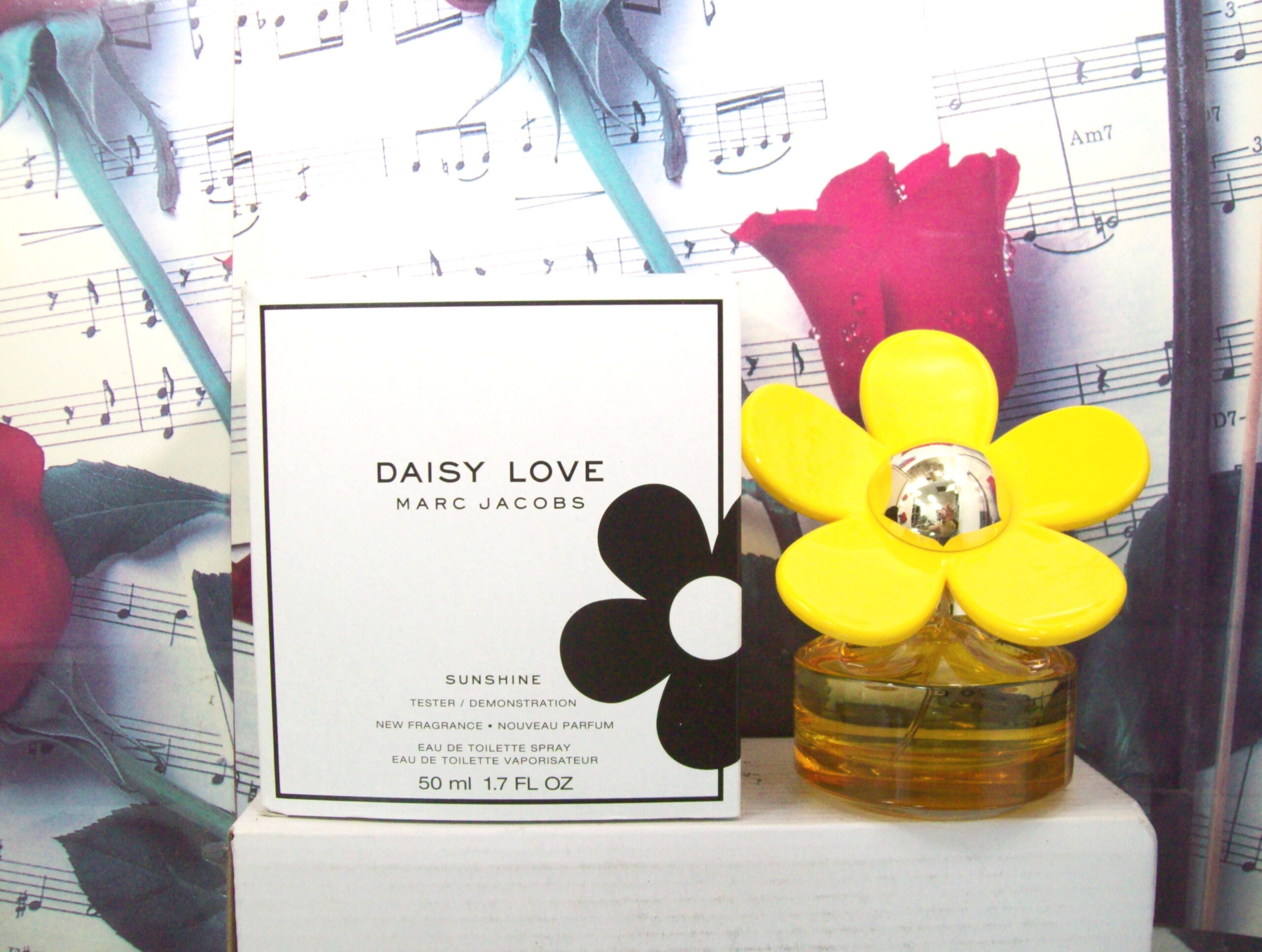 Daisy Love Sunshine Marc Jacobs 1.7 OZ EDT Spray bottle