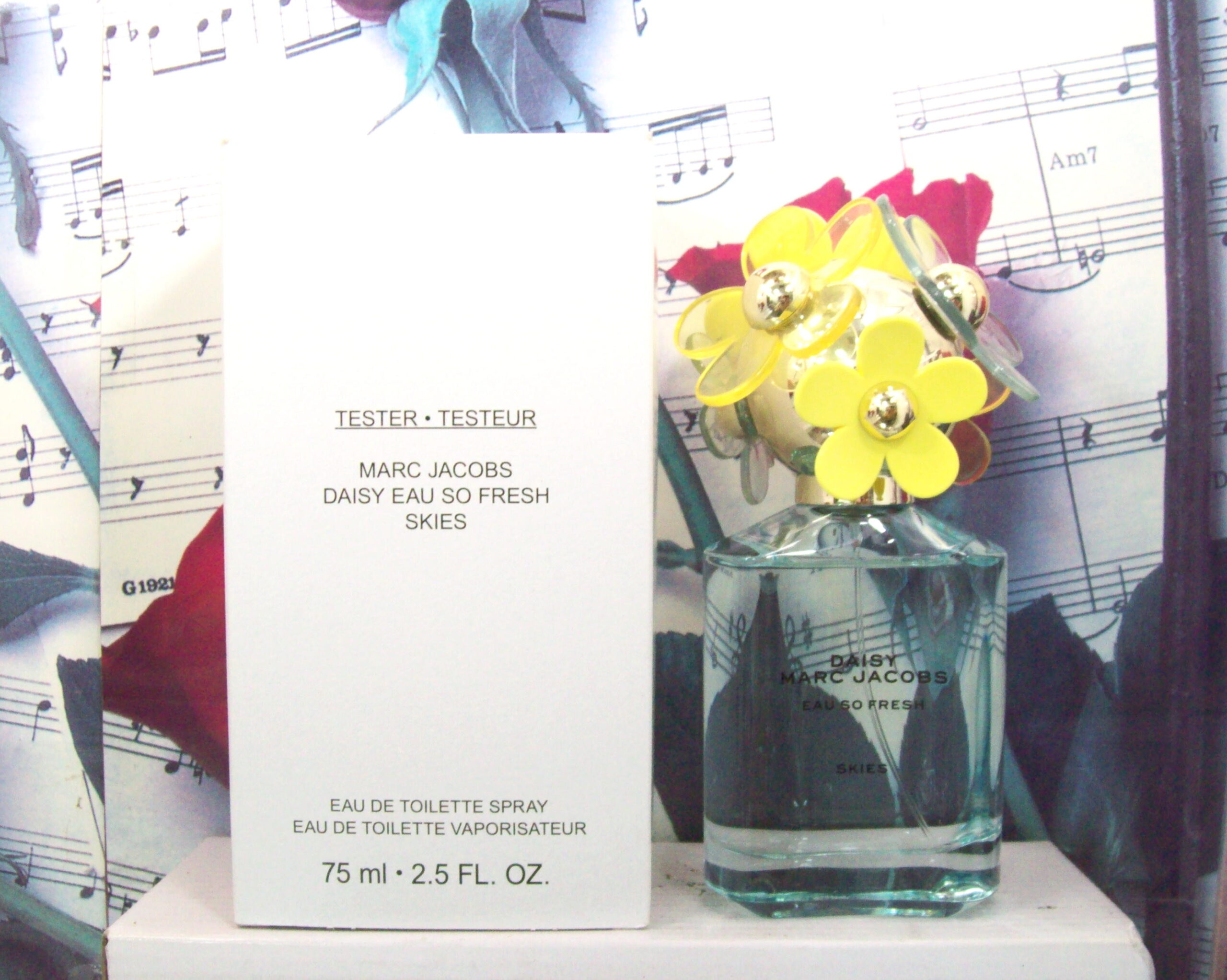 Daisy Eau So Fresh Skies Marc Jacobs 2.5 OZ EDT Spray bottle